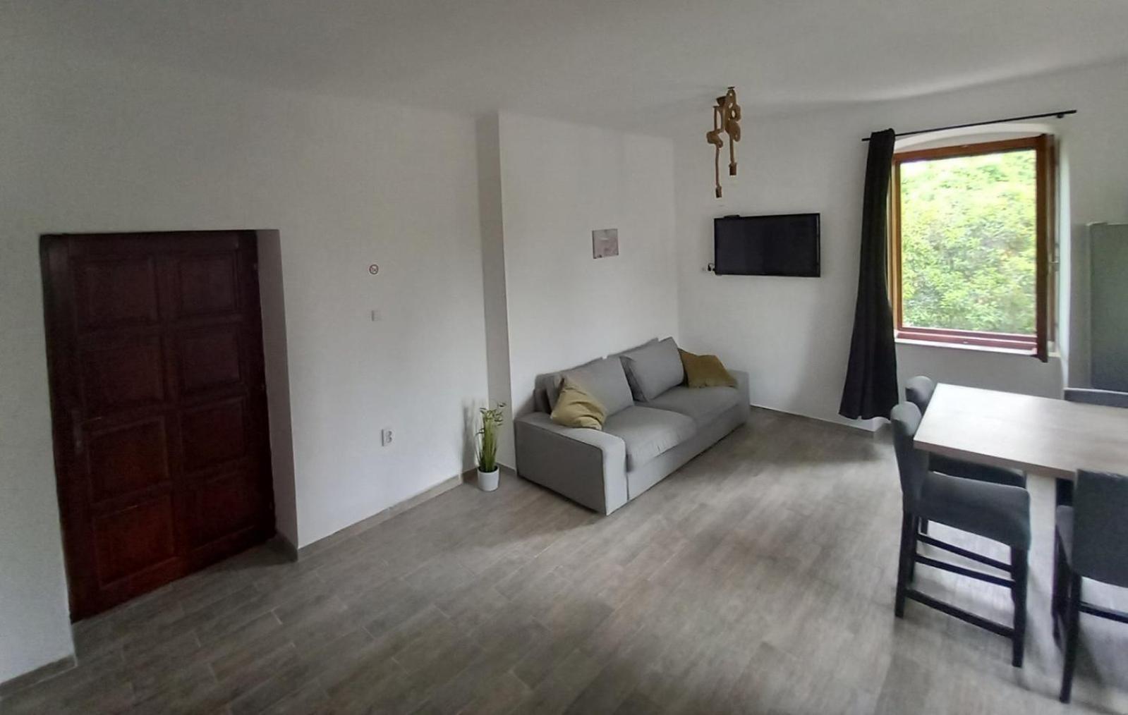 Apartmani Kozala Rijeka Bagian luar foto
