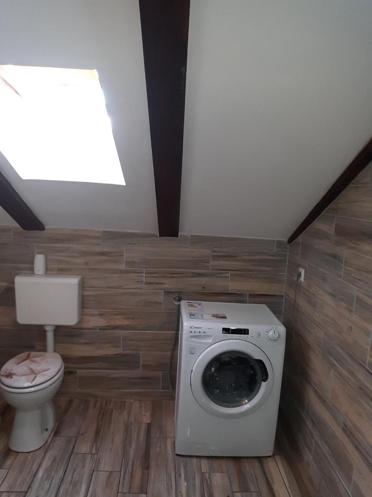 Apartmani Kozala Rijeka Bagian luar foto